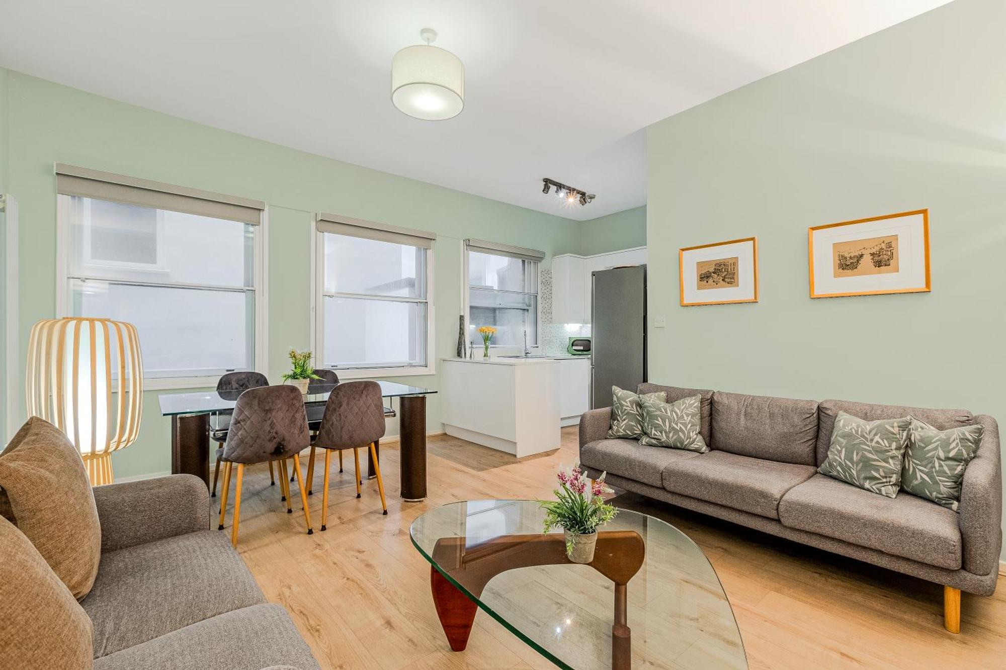 Stunning Central 2Br Flat Btw Soho & Covent Garden London Exterior photo